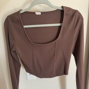 Cropped long sleeve